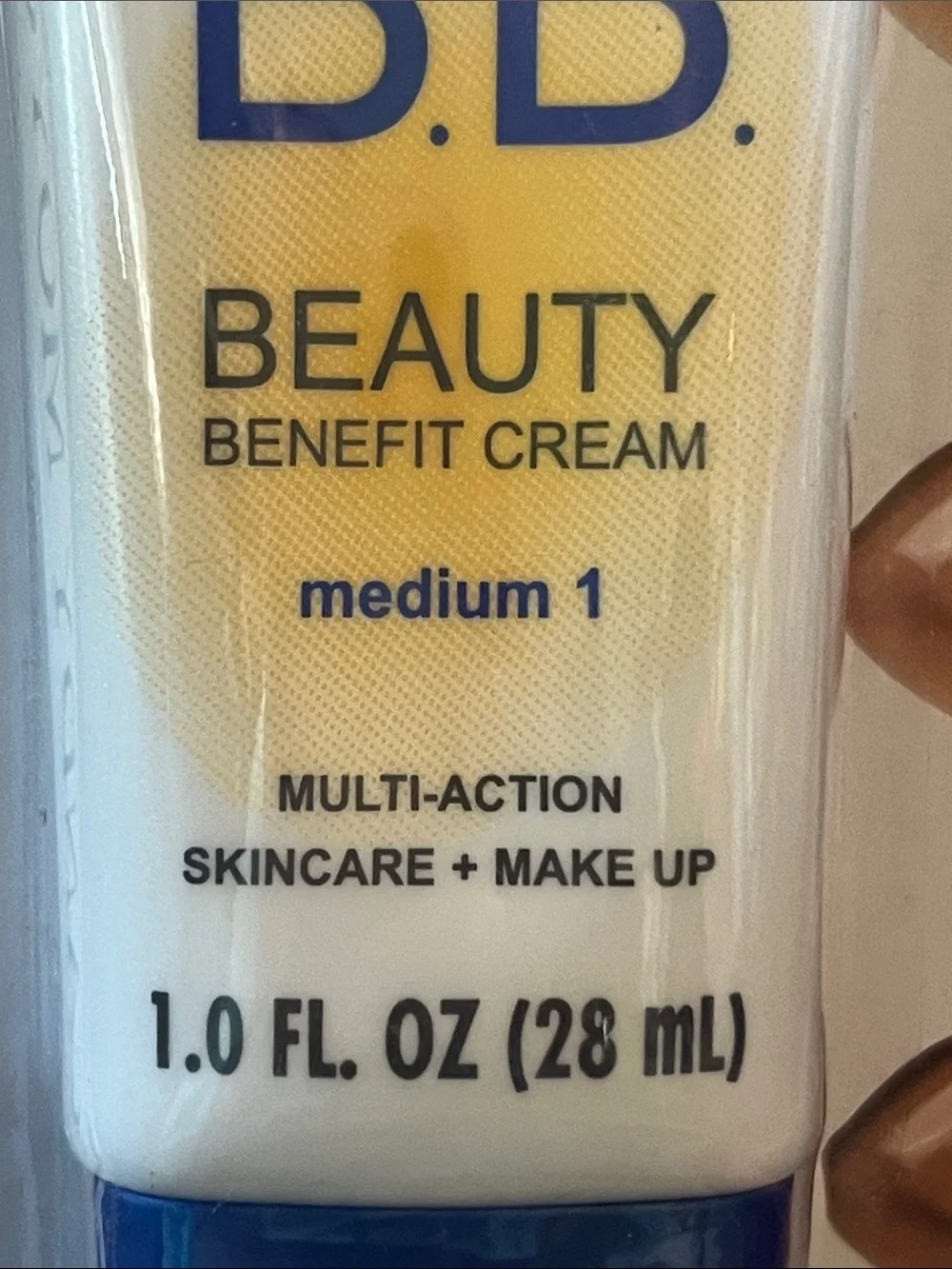 Candy Moyo BB Beauty Benefit Cream - Medium 1 (Cream/Beige)
